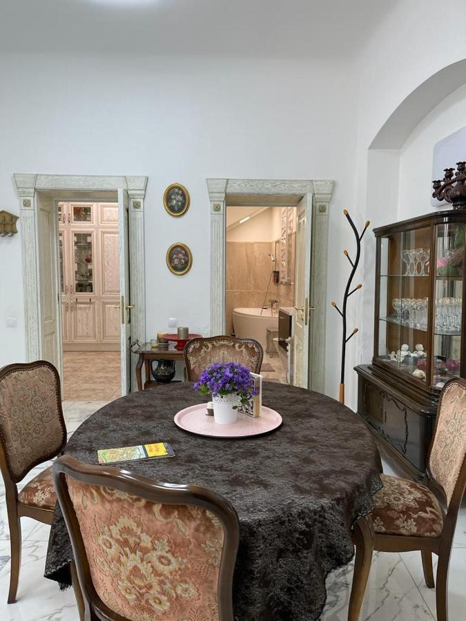 Center In Old Town Appartement